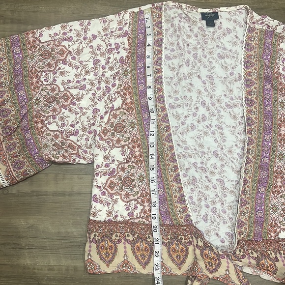 Daytrip Kimono Top - Picture 10 of 12